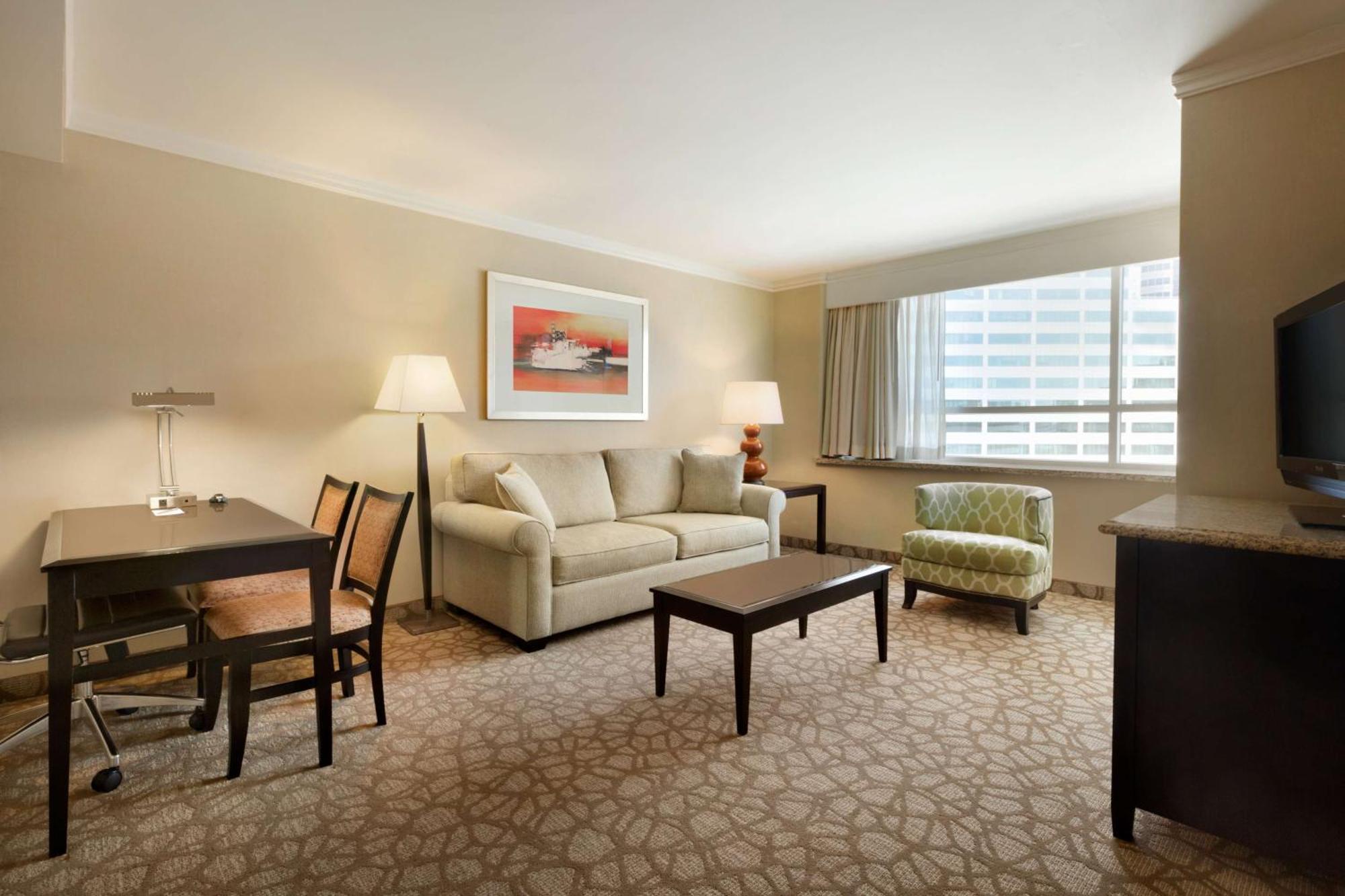 Embassy Suites Los Angeles Глендейл Экстерьер фото